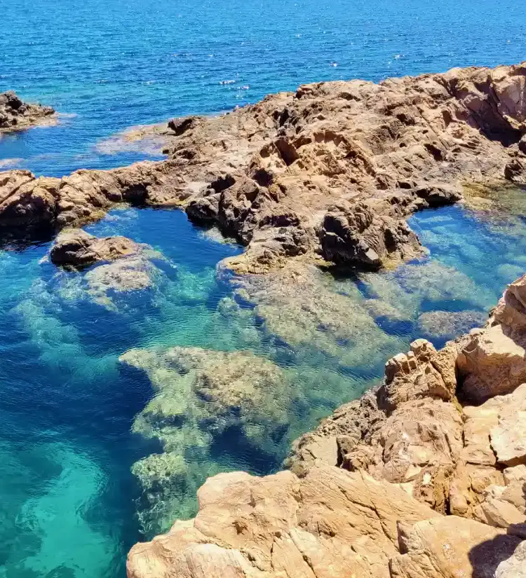 es mercadal best beaches menorca