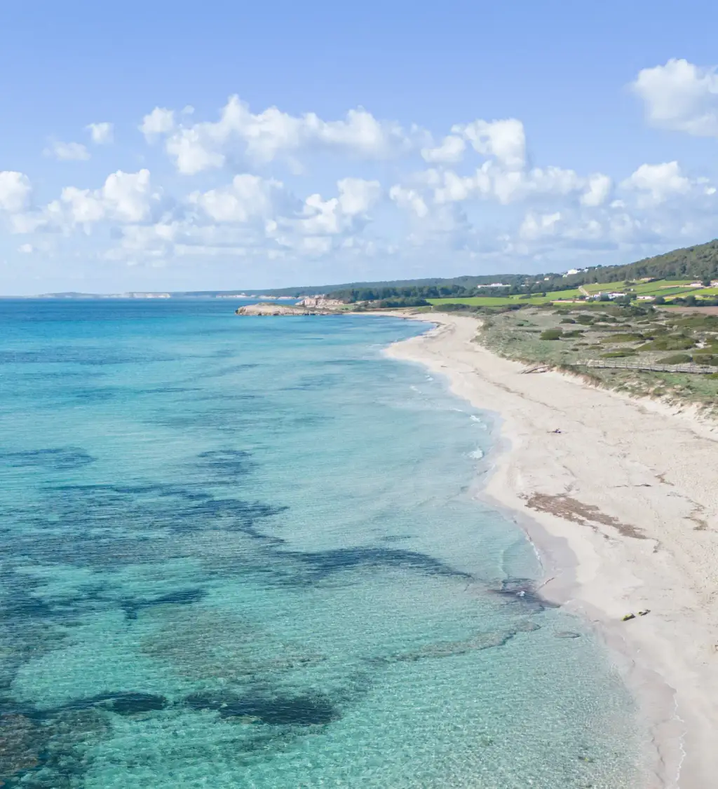 donde alquilar coche un coche en menorca