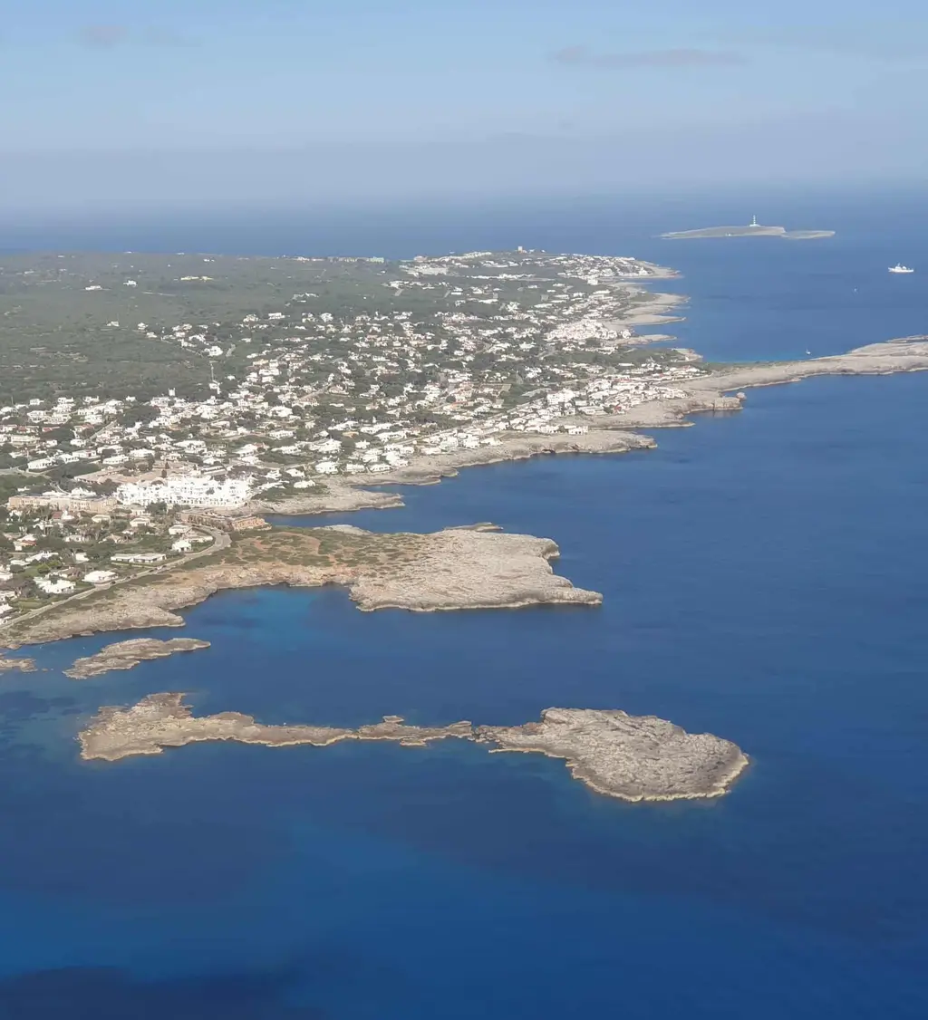 travel from barcelona to menorca