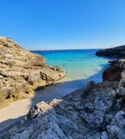 es calo blanc beach menorca