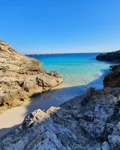 es calo blanc beach menorca