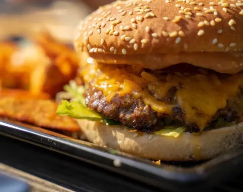 ruta hamburguesa roja menorquina