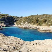 playa de binidali menorca