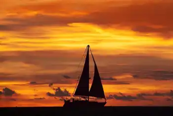 sunset boat fornells
