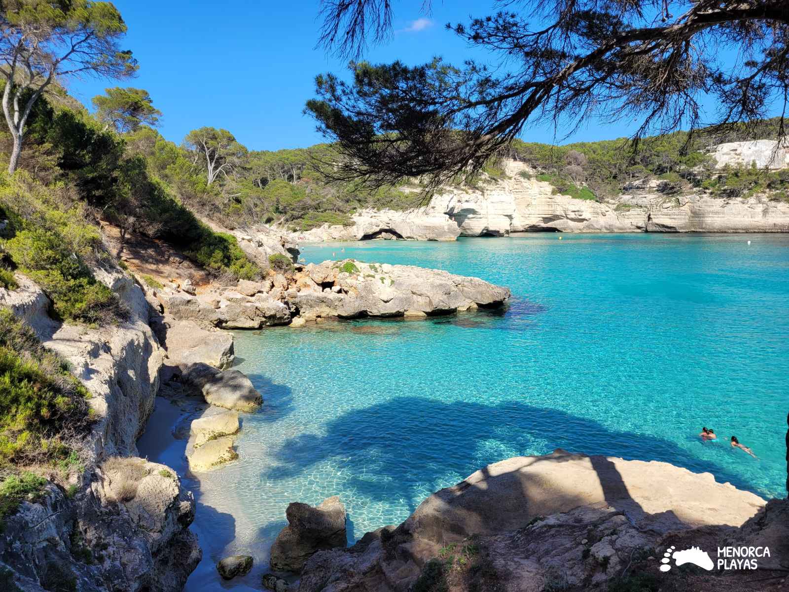 cala mitjaneta beach menorca
