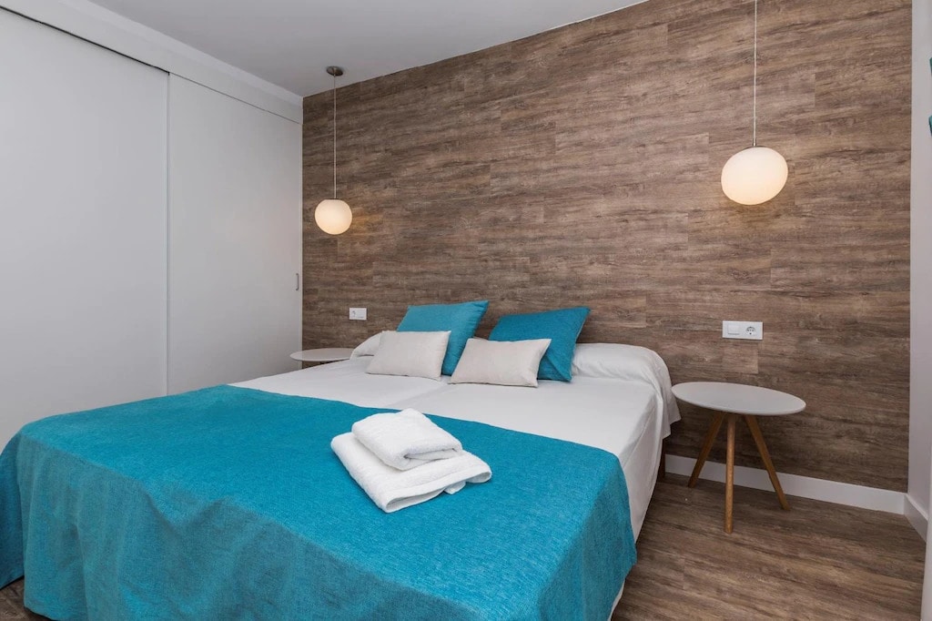 apartamentos canutells