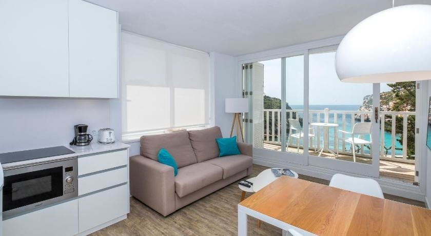 apartamentos playa canutells