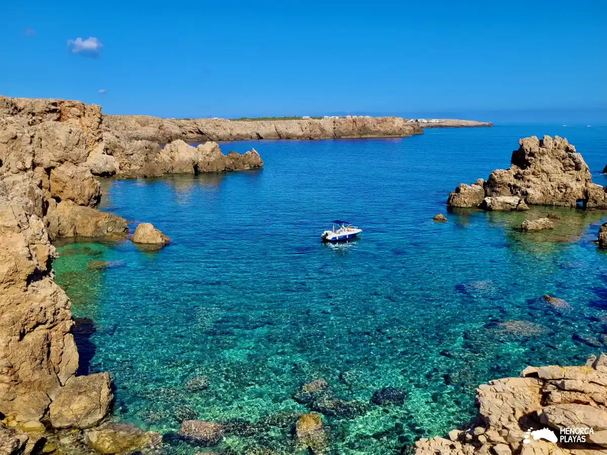 best coves and beaches in menorca