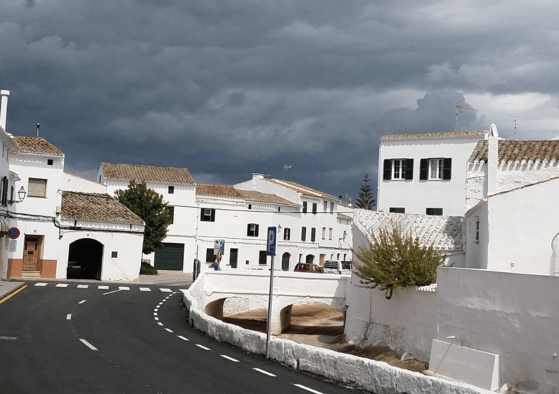 es mercadal menorca