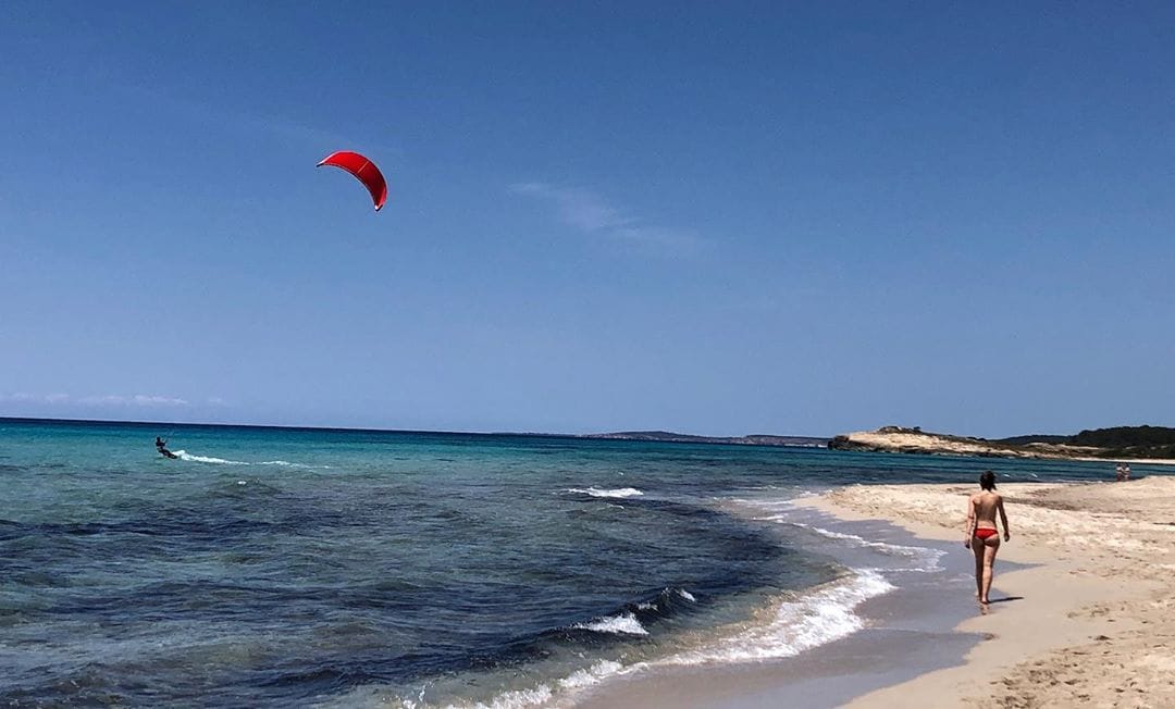 kitesurf son bou menorca