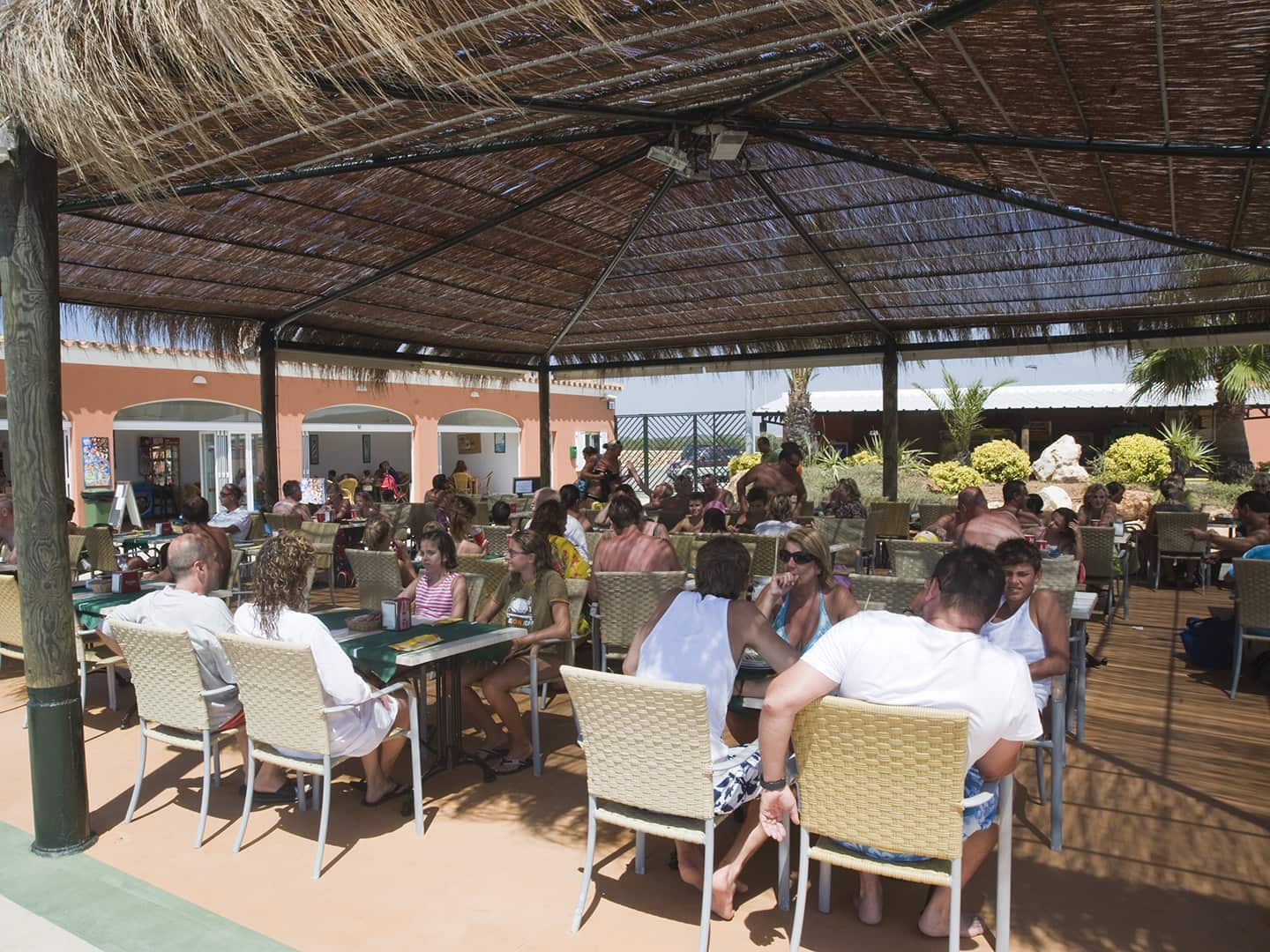 restaurante aquarock cala en bosc ciutadella